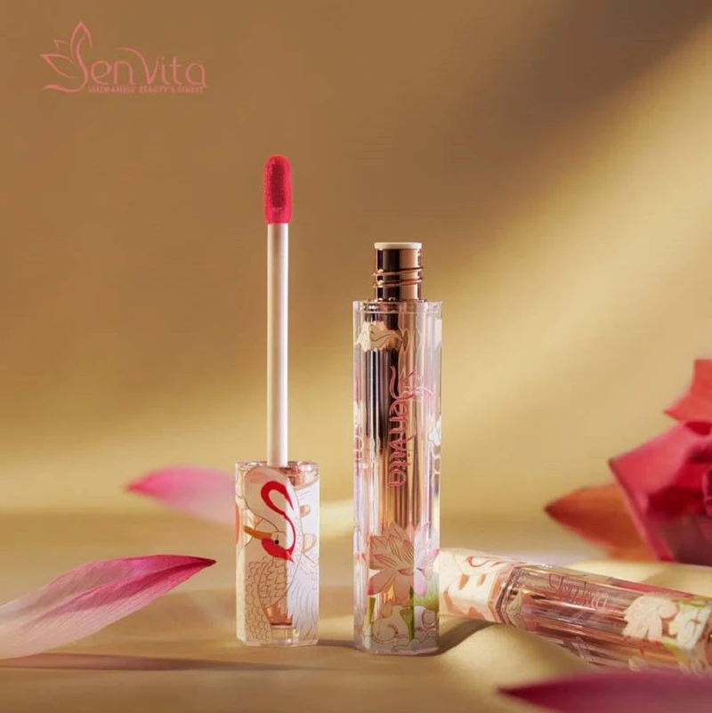 Lotus Cream Lipstick - Son sen kem lì bảo vệ môi khỏi tác động môi trường